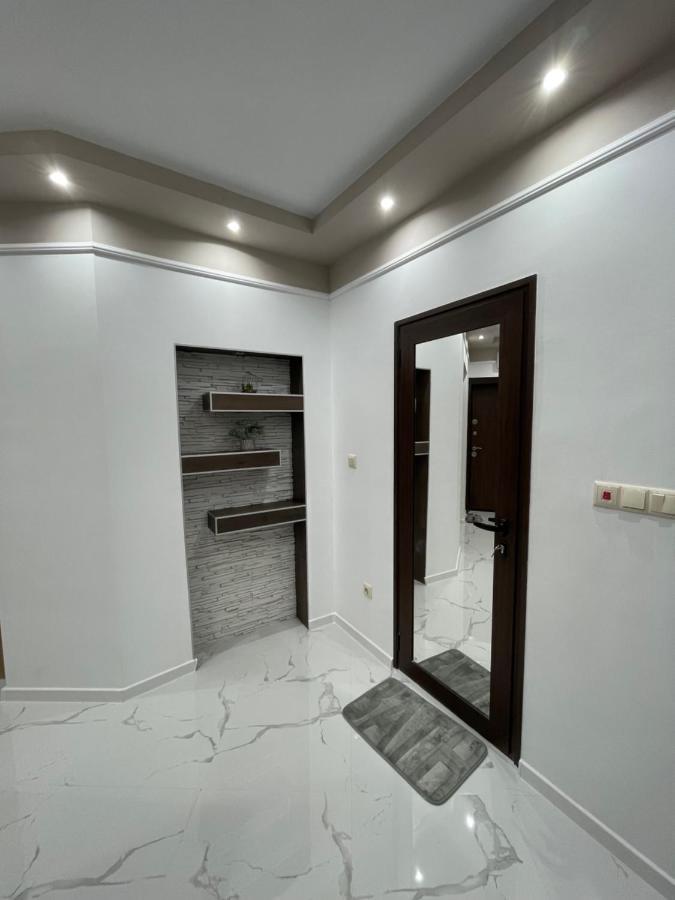 Apartament Deluxe Karina-Free Parking Burgas ภายนอก รูปภาพ