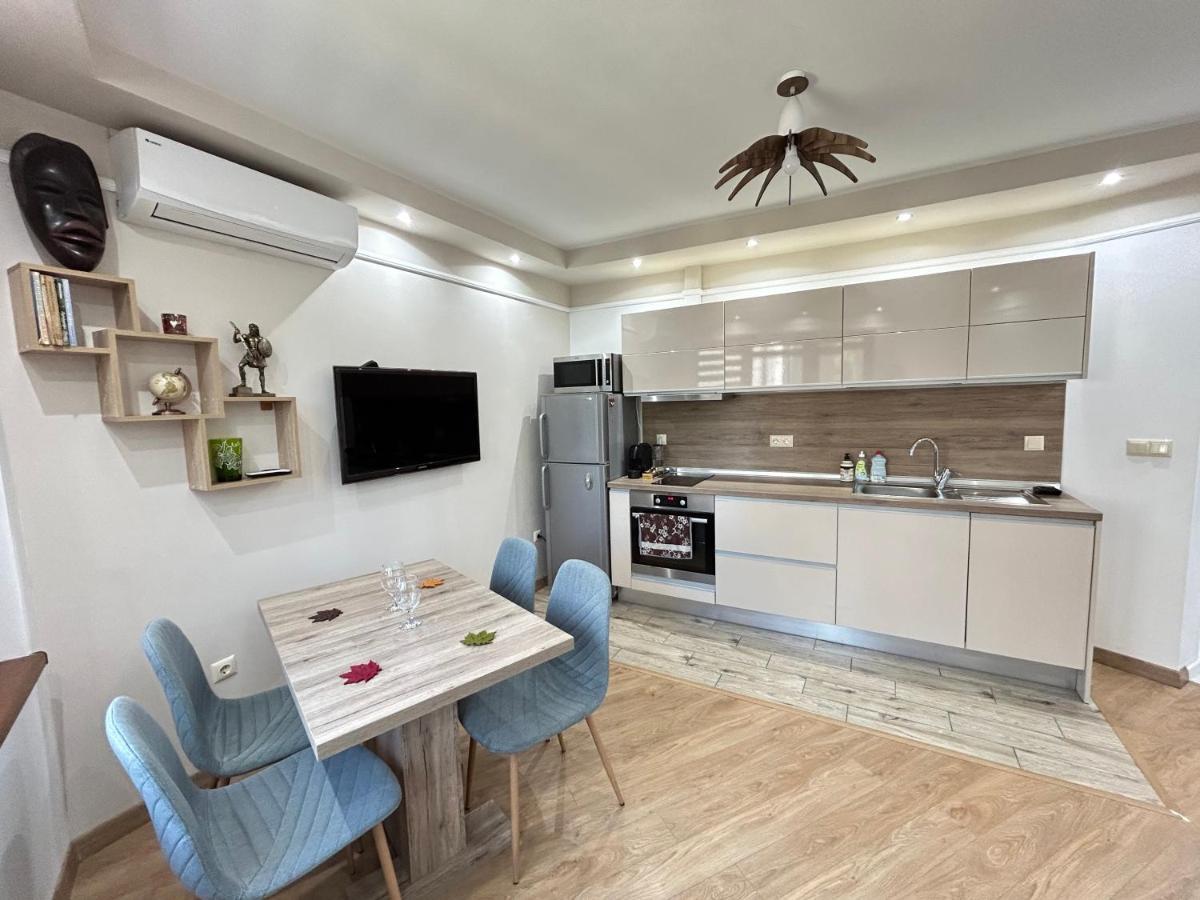 Apartament Deluxe Karina-Free Parking Burgas ภายนอก รูปภาพ